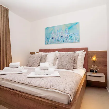 Saint Donat Center *