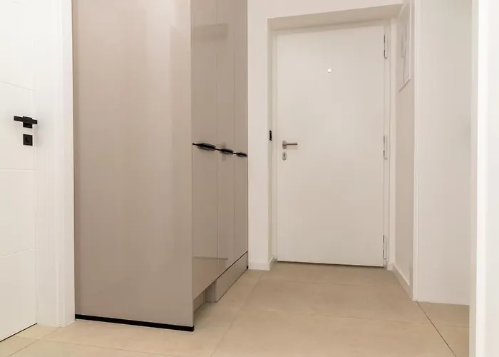 Saint Donat Center Apartment